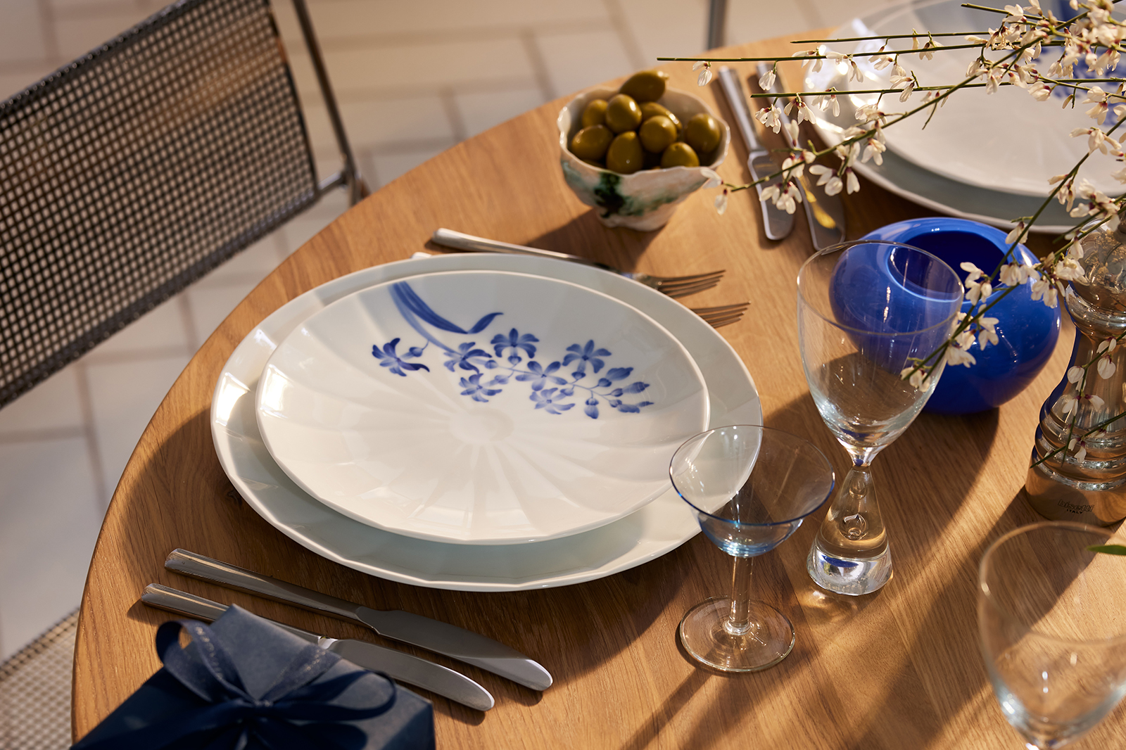 A table set with pieces from the blomst collection